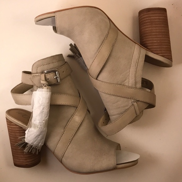 Sam Edelman Shoes - Sam Edelman sandal BRAND NEW!
